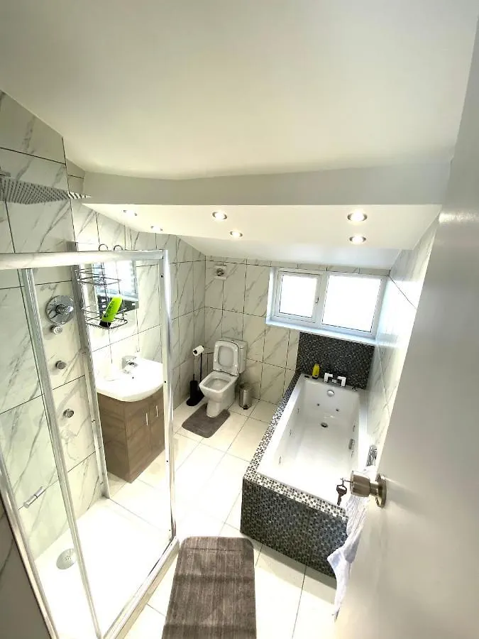 Modern Stylish Apartment At Brighton Station 영국